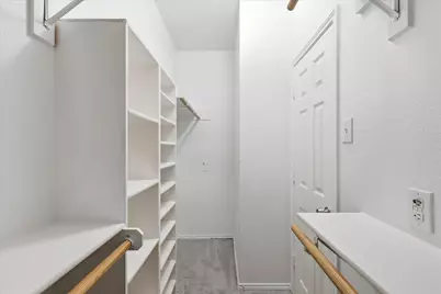105 Dorsett Drive, Irving, TX 75063 - Photo 26