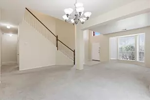 105 Dorsett Dr, Irving, TX 75063 - Photo 6