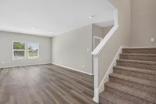 1112 Belhaven St, Granbury, TX 76048 - Photo 4