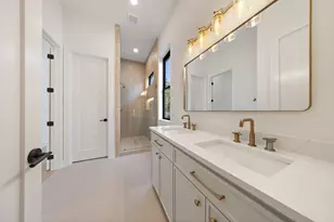 6481 Trammel Dr, Dallas, TX 75214 - Photo 30