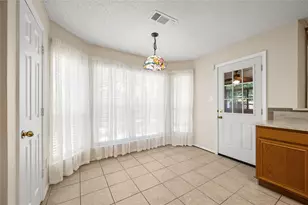 3321 Harbourtown Dr, Grand Prairie, TX 75052 - Photo 18