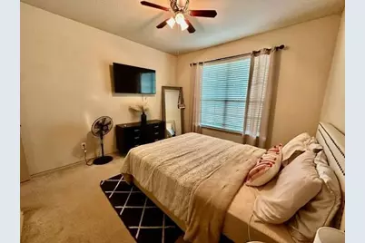 11053 Hawks Landing Road, Fort Worth, TX 76052 - Photo 12
