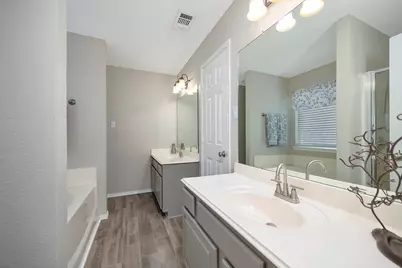 6354 Stonewater Bend Trail, Fort Worth, TX 76179 - Photo 12