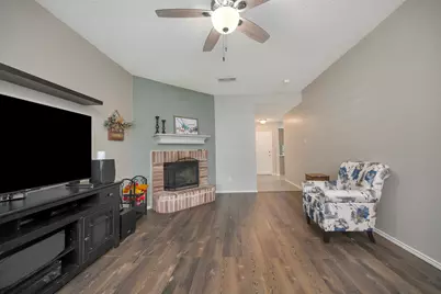 6354 Stonewater Bend Trail, Fort Worth, TX 76179 - Photo 6