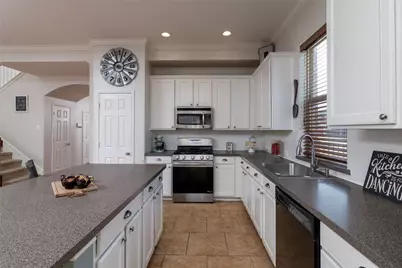 15647 Gatehouse Drive, Fort Worth, TX 76262 - Photo 20