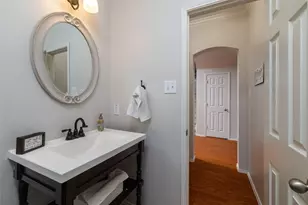 15647 Gatehouse Dr, Fort Worth, TX 76262 - Photo 12