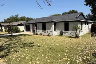 1001 E Linda Dr, Garland, TX 75041 - Photo 4