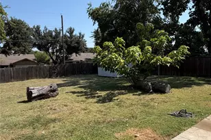 1001 E Linda Dr, Garland, TX 75041 - Photo 22