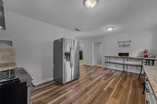 703 Whitener Rd, Euless, TX 76040 - Photo 10