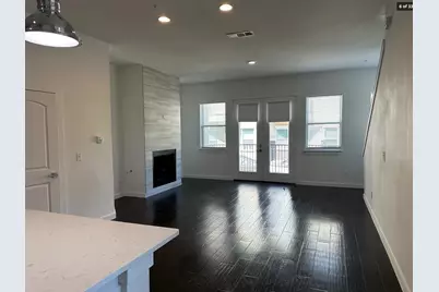 1211 Beaconsfield Lane #605, Arlington, TX 76011 - Photo 8