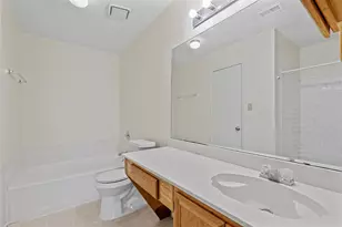 2804 Monthaven Dr, Arlington, TX 76001 - Photo 14