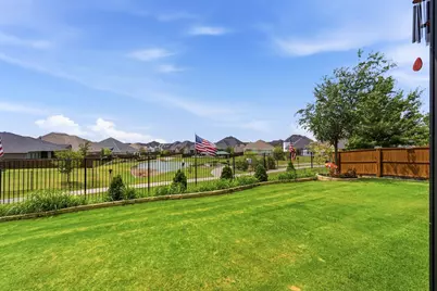 11305 Bull Head Lane, Flower Mound, TX 76262 - Photo 18