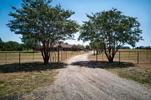 627 Co Rd 4445, Trenton, TX 75490 - Photo 38