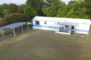 507 Mason Dr, Seven Points, TX 75143 - Photo 4