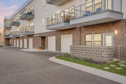 209 Wimberly Street #1-202, Fort Worth, TX 76107 - Photo 2