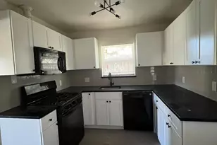 1507 Maple Dr, Garland, TX 75042 - Photo 4