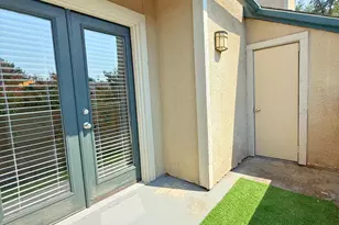 8601 Park Ln, Dallas, TX 75231 - Photo 18
