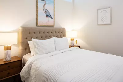830 N Zang Boulevard #1302, Dallas, TX 75208 - Photo 8