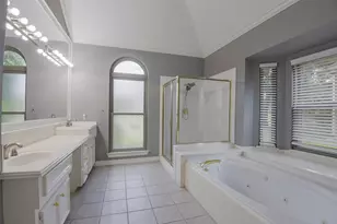 1200 Lakeway Dr, Plano, TX 75075 - Photo 18
