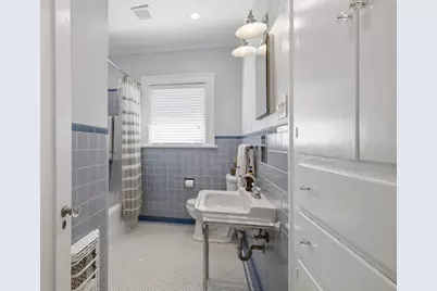 838 Salmon Drive, Dallas, TX 75208 - Photo 14