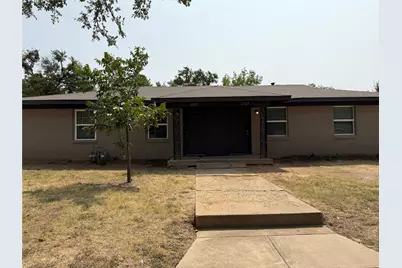 2505 Normont Circle, Fort Worth, TX 76103 - Photo 1