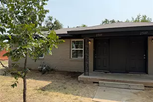 2505 Normont Cir, Fort Worth, TX 76103 - Photo 2