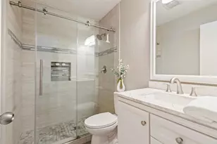 5916 Sandhurst Ln, Dallas, TX 75206 - Photo 16