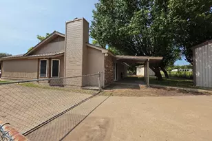 2024 Pebblecreek Dr, Cleburne, TX 76033 - Photo 18