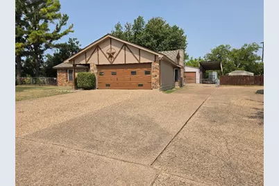 2024 Pebblecreek Drive, Cleburne, TX 76033 - Photo 2