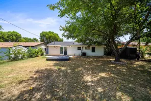 7669 Woodshire Dr, Dallas, TX 75232 - Photo 24