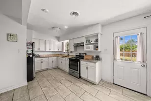 7669 Woodshire Dr, Dallas, TX 75232 - Photo 8