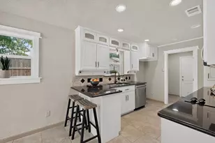1509 Linwood Ln, Edgecliff Village, TX 76134 - Photo 12