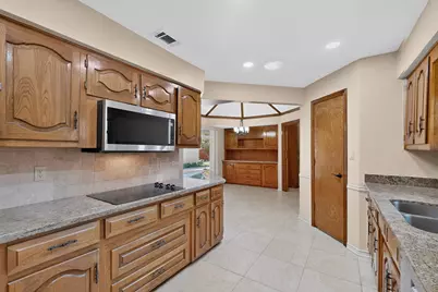 2612 Mollimar Drive, Plano, TX 75075 - Photo 10