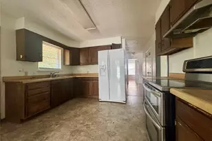 733 S La Salle Dr, Abilene, TX 79605 - Photo 14