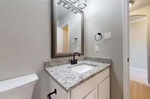344 Coral Vine Ln, Burleson, TX 76028 - Photo 20