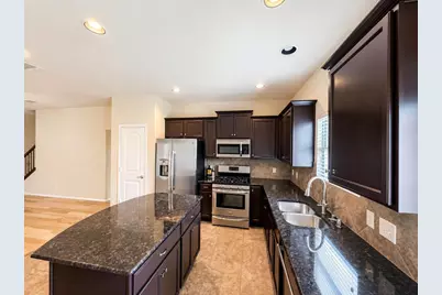 9929 Pronghorn Road, McKinney, TX 75071 - Photo 12
