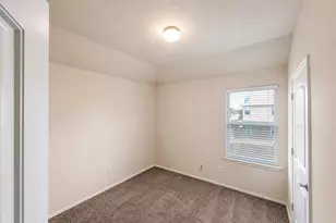 9929 Pronghorn Rd, McKinney, TX 75071 - Photo 6