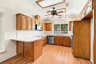 3 Roaring Creek Ct, Trophy Club, TX 76262 - Photo 12