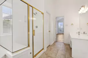 8012 Greenwood Dr, Plano, TX 75025 - Photo 18