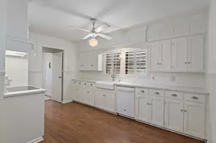 2115 Park St, Greenville, TX 75401 - Photo 6