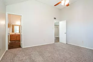 4742 Cornflower Dr, Arlington, TX 76018 - Photo 10