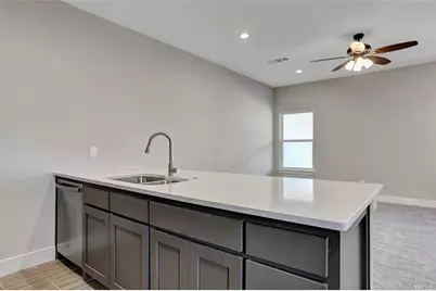 1304 Country Road, Whitesboro, TX 76273 - Photo 12