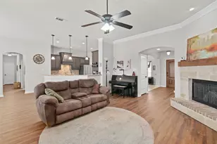 117 Heather Ln, Decatur, TX 76234 - Photo 10