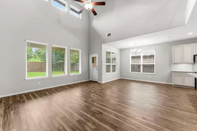 12173 Pearl Bay Court, Conroe, TX 77304 - Photo 4
