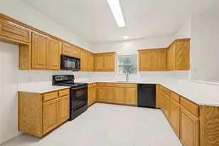 600 Sunfish Dr, Crowley, TX 76036 - Photo 8