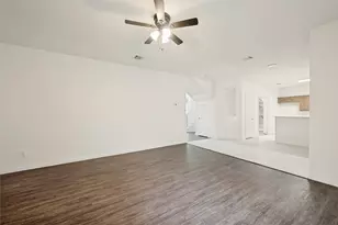 600 Sunfish Dr, Crowley, TX 76036 - Photo 4