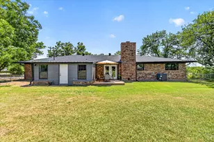 507 W South St, Whitesboro, TX 76273 - Photo 22