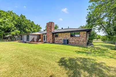 507 W South Street, Whitesboro, TX 76273 - Photo 24