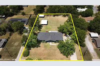 507 W South Street, Whitesboro, TX 76273 - Photo 2