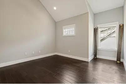 629 Bishop Heights Lane, Dallas, TX 75208 - Photo 14